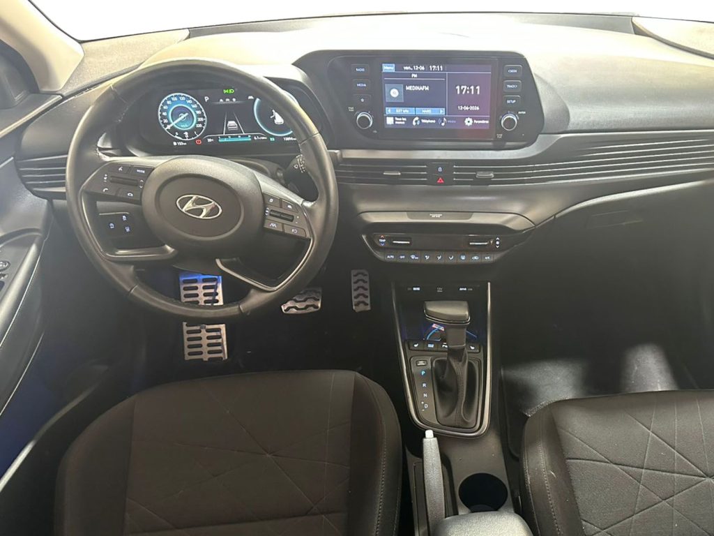 HYUNDAI BAYON 1.0 T-GDI 100 MHEV AT Luxe