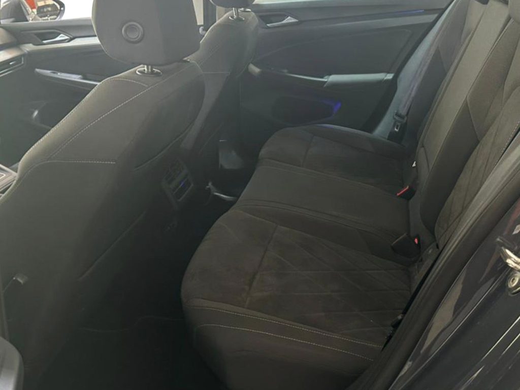 VOLKSWAGEN GOLF 8 2.0L TDI  STYLE