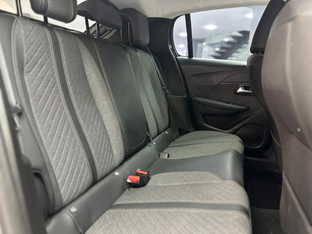 PEUGEOT 208 1.6 HDi ALLURE PACK