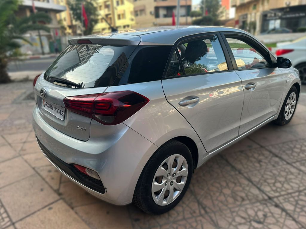 HYUNDAI I20 1.4 CRDI Attractive