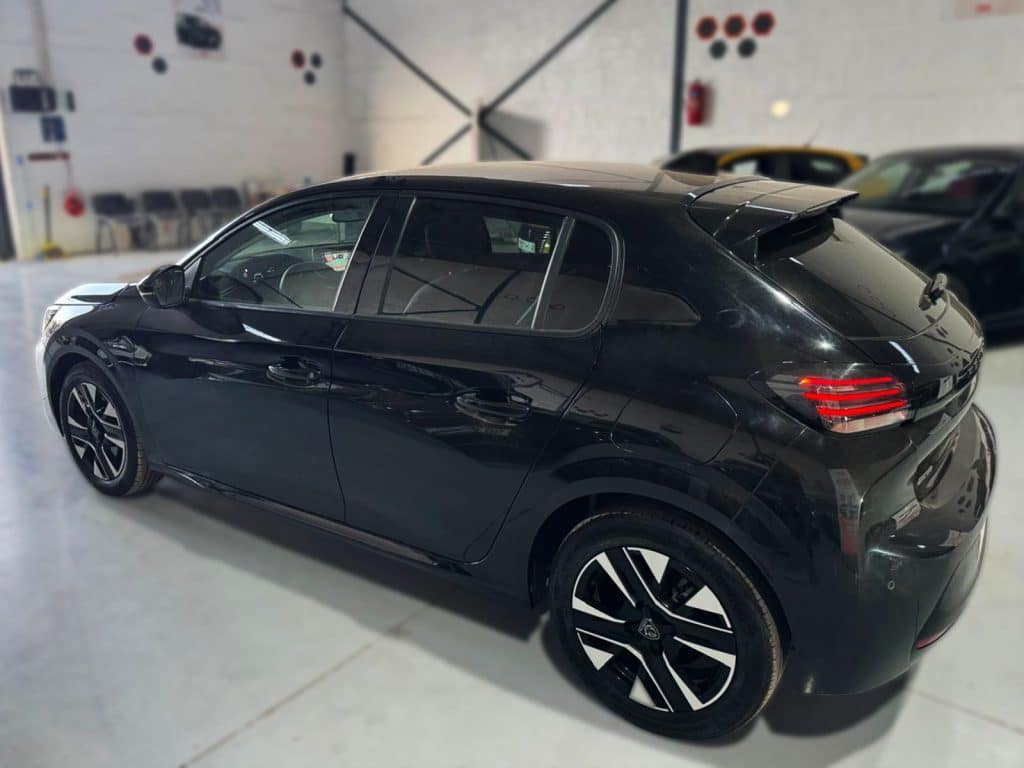 PEUGEOT 208 1.6 HDi ALLURE PACK