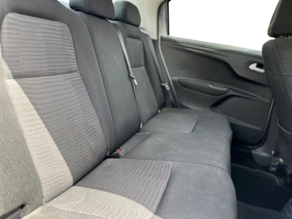 PEUGEOT 301 1.6 HDi Business