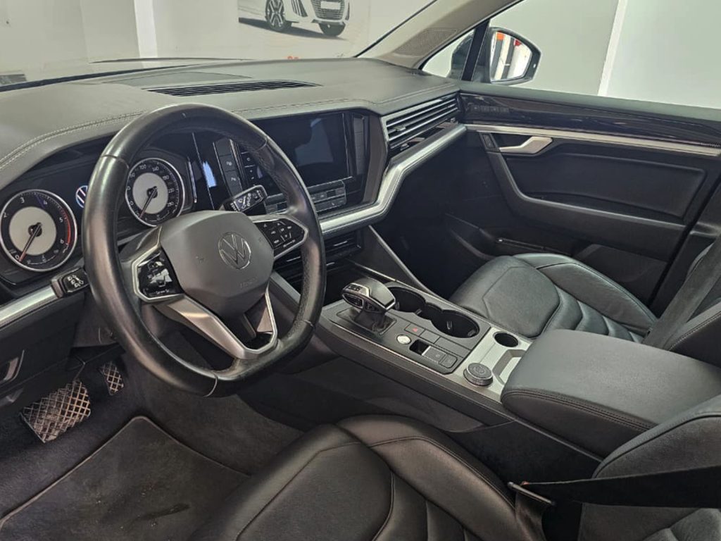 VOLKSWAGEN Touareg 3.0 V6 TDI X’TREM