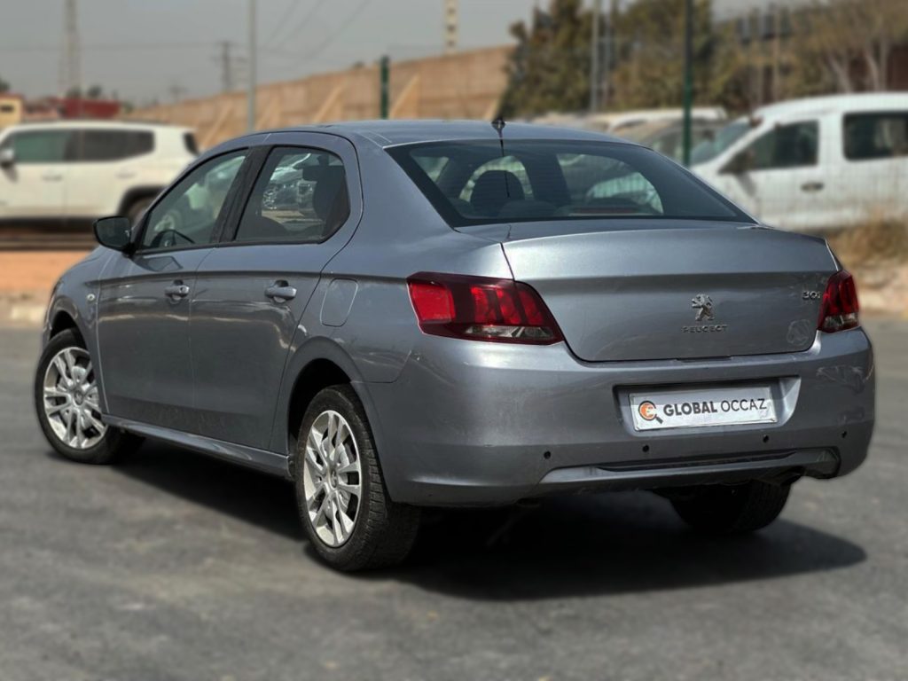 PEUGEOT 301 1.6 HDi Business