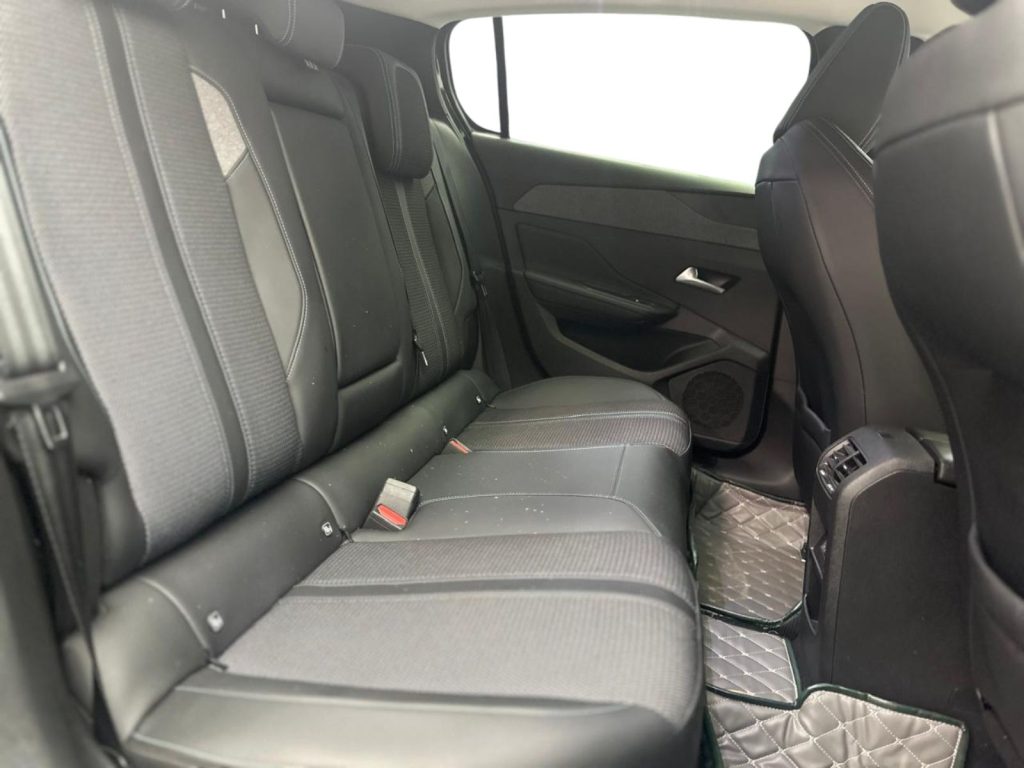 PEUGEOT 308 1.6 HDi Allure
