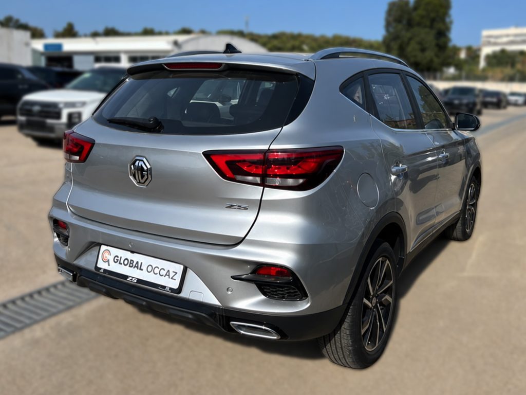 MG MG ZS    1.5 AT 197 HYBRID+ ULTIMATE