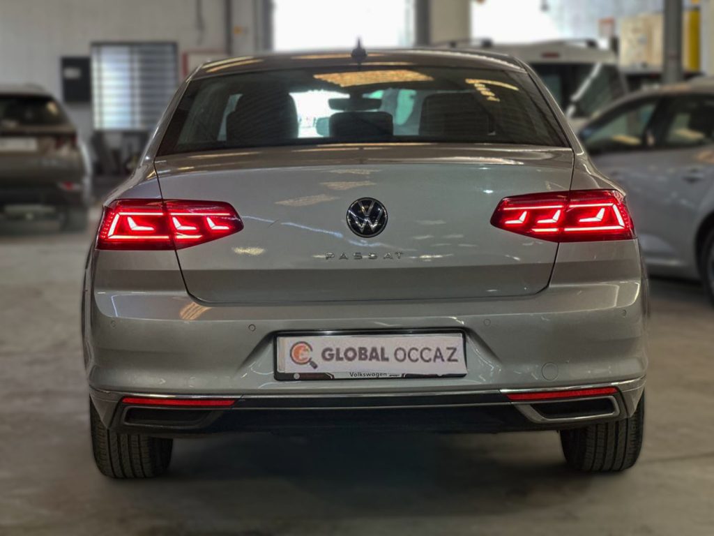 VOLKSWAGEN PASSATB8 2.0 TDI Confortline