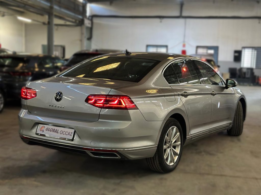 VOLKSWAGEN PASSATB8 2.0 TDI Confortline